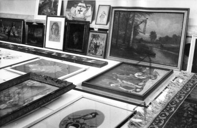 Ausstellungsfoto (3) „Das schönste Bild bei mir zuhaus“, studio f, Olgastraße, 1971, Foto Simon Resch, (c) SWP-Archiv