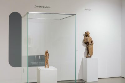 "L" wie Löwenmensch und Lachen © Museum Ulm, Foto Oleg Kuchar, Ulm